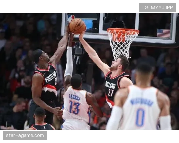 保罗通过挡拆组织拉开空间提升雷霆进攻效率