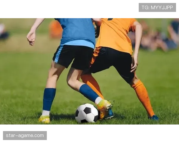 足球规则中手球界定的关键判罚条件与实战应用解析